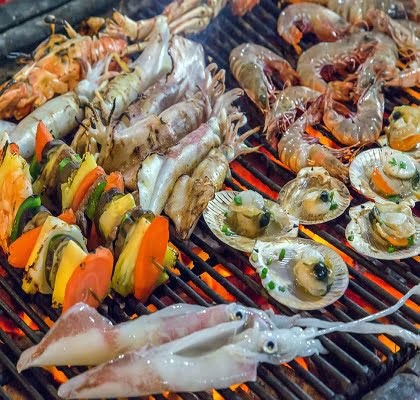 Mollusques et crustaces au barbecue