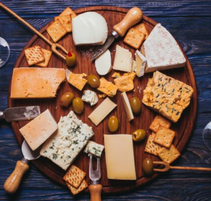 Plateau de fromage : comment le préparer et le présenter joliment ?