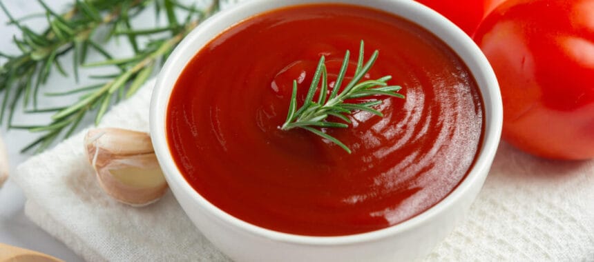Sauce tomate maison : la recette simple, savoureuse et prête à conserver